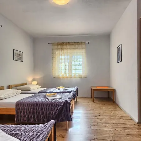 Milenka Apartamento *