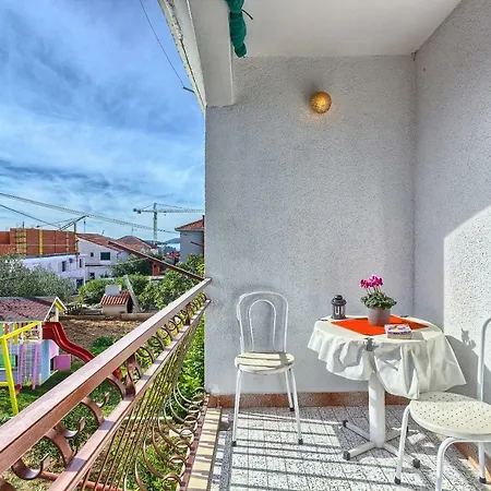 Apartment Milenka *